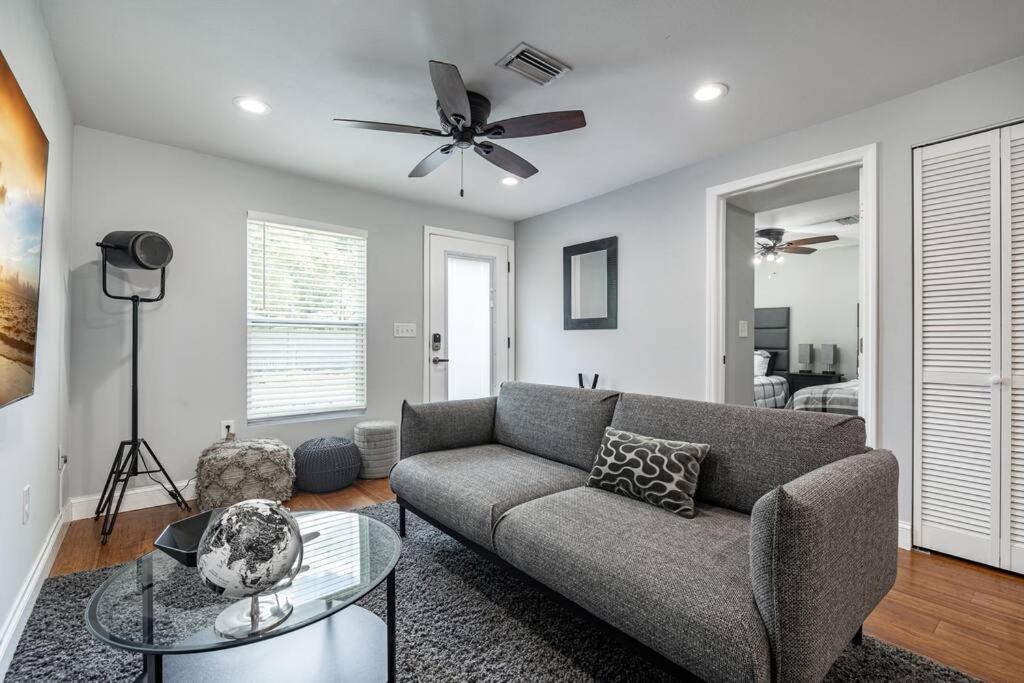 Grand Oaks Terminal In The Heights Appartement Tampa Buitenkant foto